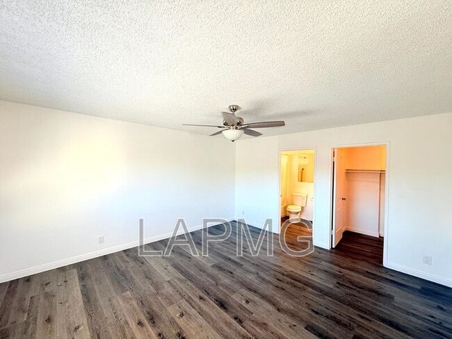 Building Photo - 2506-2508 Norfolk Street