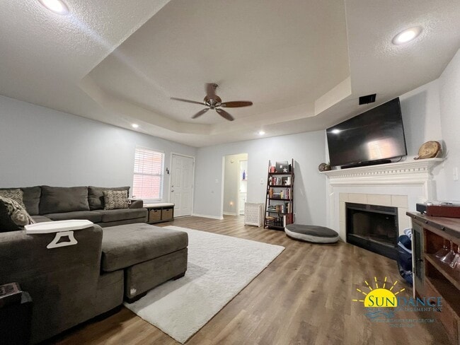 Building Photo - 3 Bedroom Home in Waterford Estates in Mary Esther!