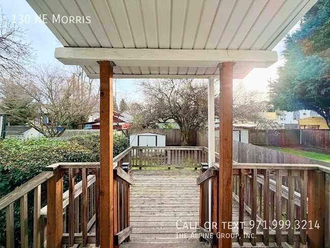 Building Photo - 130 NE Morris-