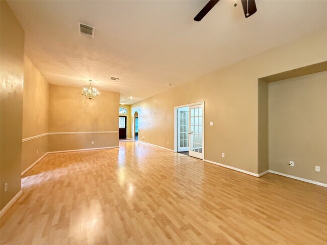 Building Photo - 11115 Creekline Green Ct