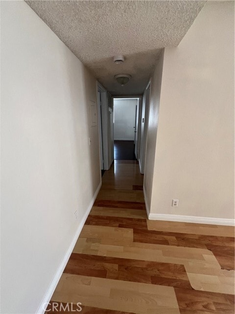 Building Photo - 822 E Lomita Ave