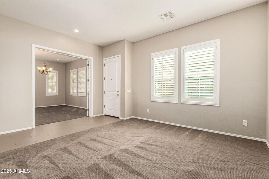 Building Photo - 21004 E Sunset Dr