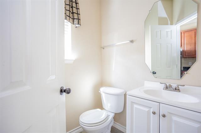 Building Photo - 906 E Glenn Crossett St