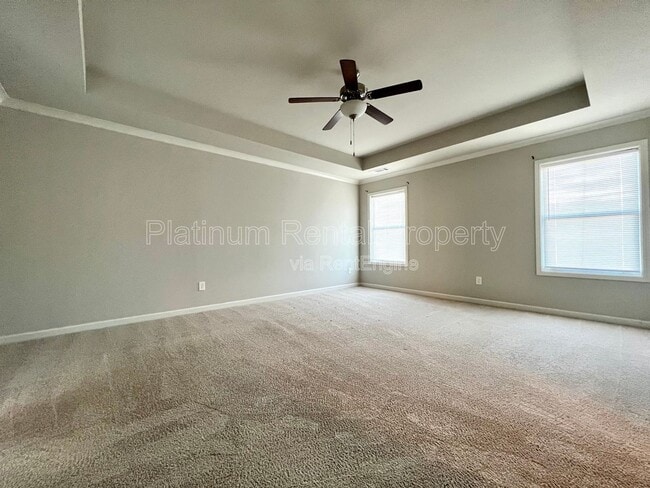 Building Photo - 244 Stonecreek Bnd