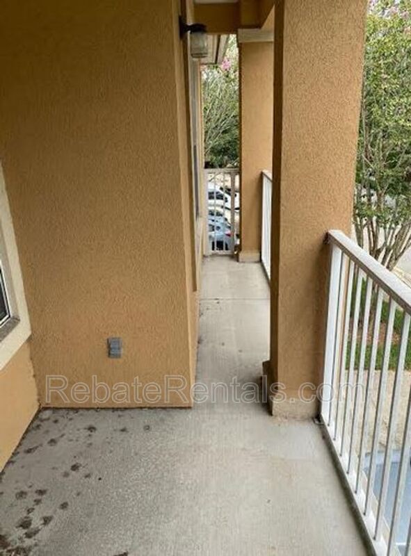Building Photo - 7175 Deerfoot Cir