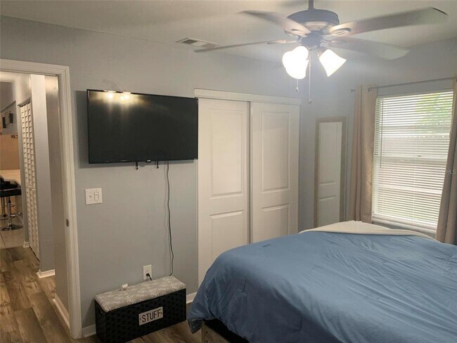 Building Photo - 15301 58th St N