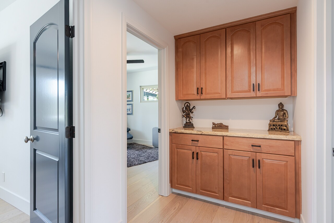 Building Photo - 954 Encino Vista Dr
