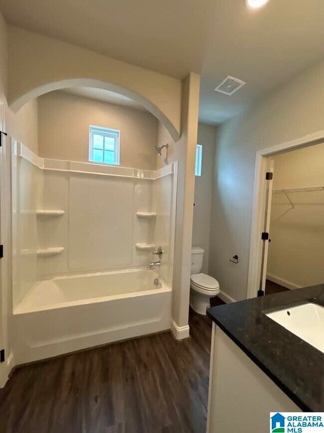 Building Photo - 4303 Lennox Ct