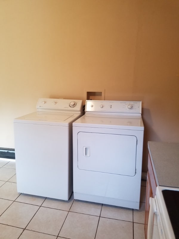 Building Photo - 1546 Black Birch Way