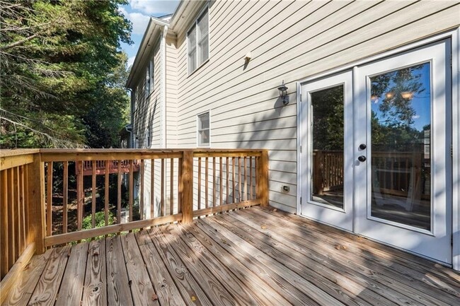 Building Photo - 10090 Jones Bridge Rd