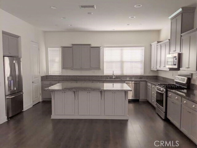 Building Photo - 15940 Ellington Wy