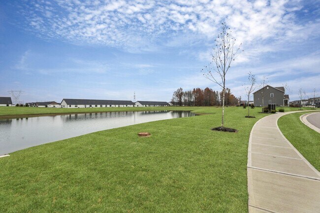 Building Photo - 3832 Old Glory Lp