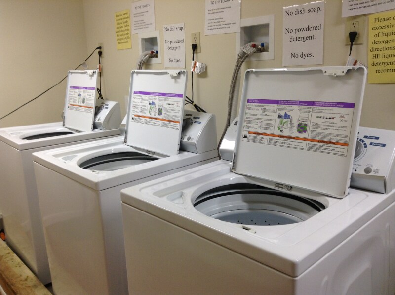 Building Photo - 15 E Read St