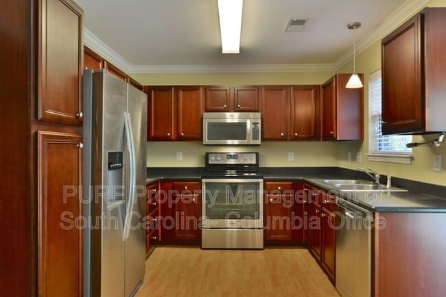 Building Photo - 228 Buffwood Dr