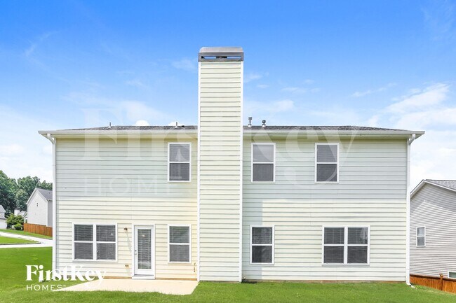 Building Photo - 117 Lenore Way