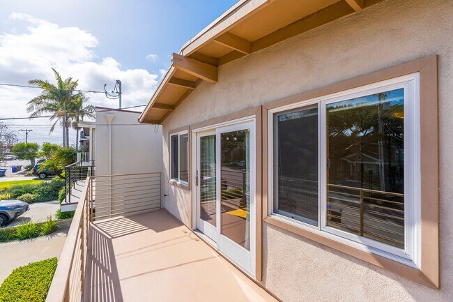 Building Photo - Beautiful Manhattan Beach Rental Home!