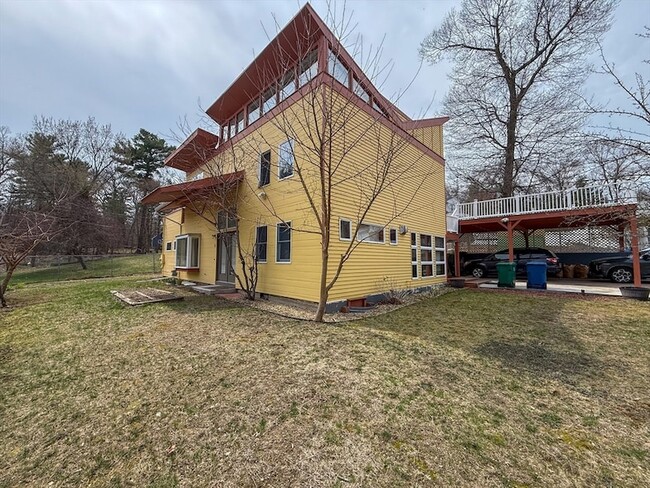 Building Photo - 5 Avondale Ave