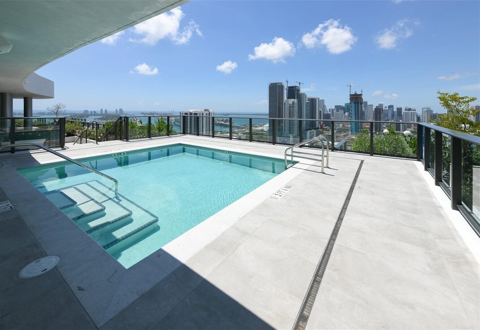 ROOF TOP POOL - 1600 NE 1st Ave