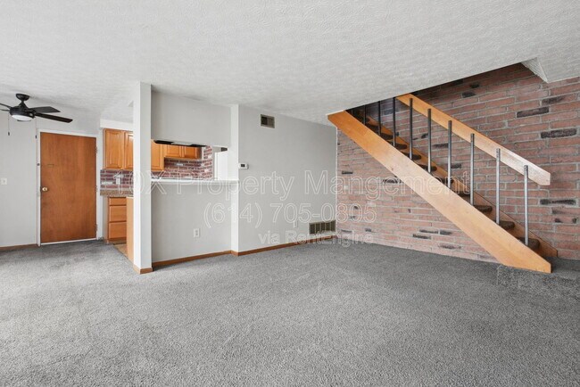 Building Photo - 2523 Burgandy Ln