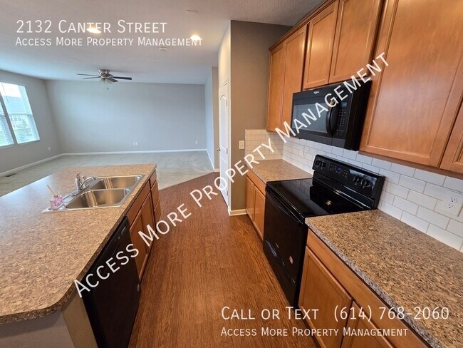 Building Photo - 2132 Canter St