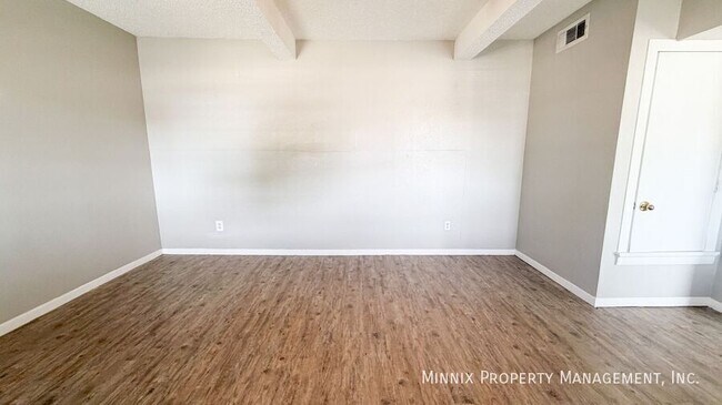 Building Photo - 2123 18th St