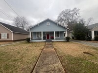 Building Photo - 1606 3rd Ave