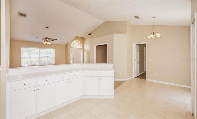 Building Photo - 3215 40th Ave W