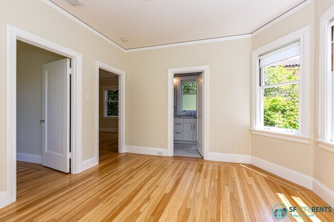 Building Photo - Pacific Heights: Remodeled Single Family H...
