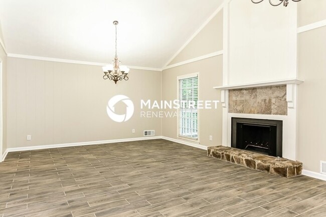 Building Photo - 3 Bedroom Pet-Friendly Home in ELLENWOOD, GA with Main Street Renewal