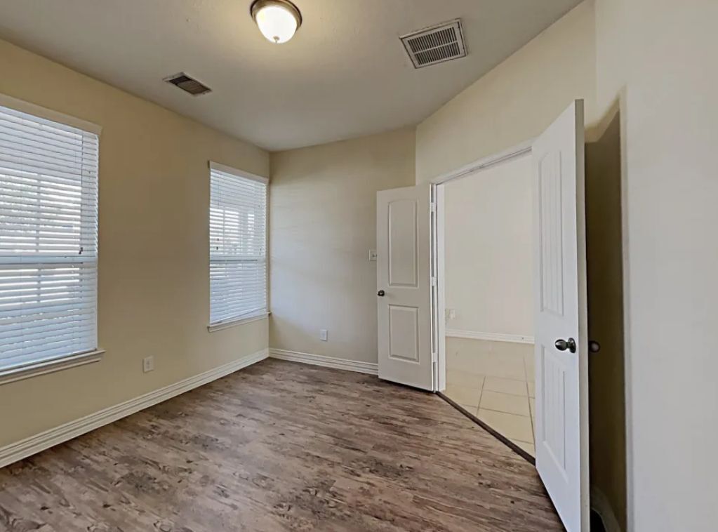 Building Photo - 3322 Orchid Trace Dr
