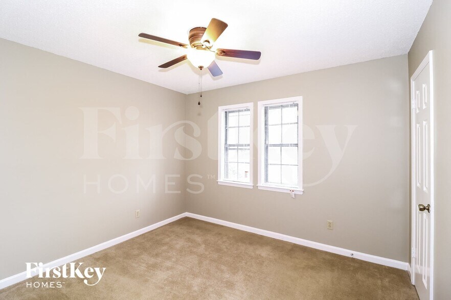 Building Photo - 8093 Cinders Rd
