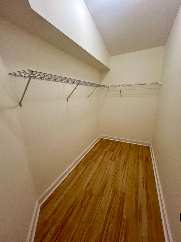 Building Photo - 914 SW Cecil Ln