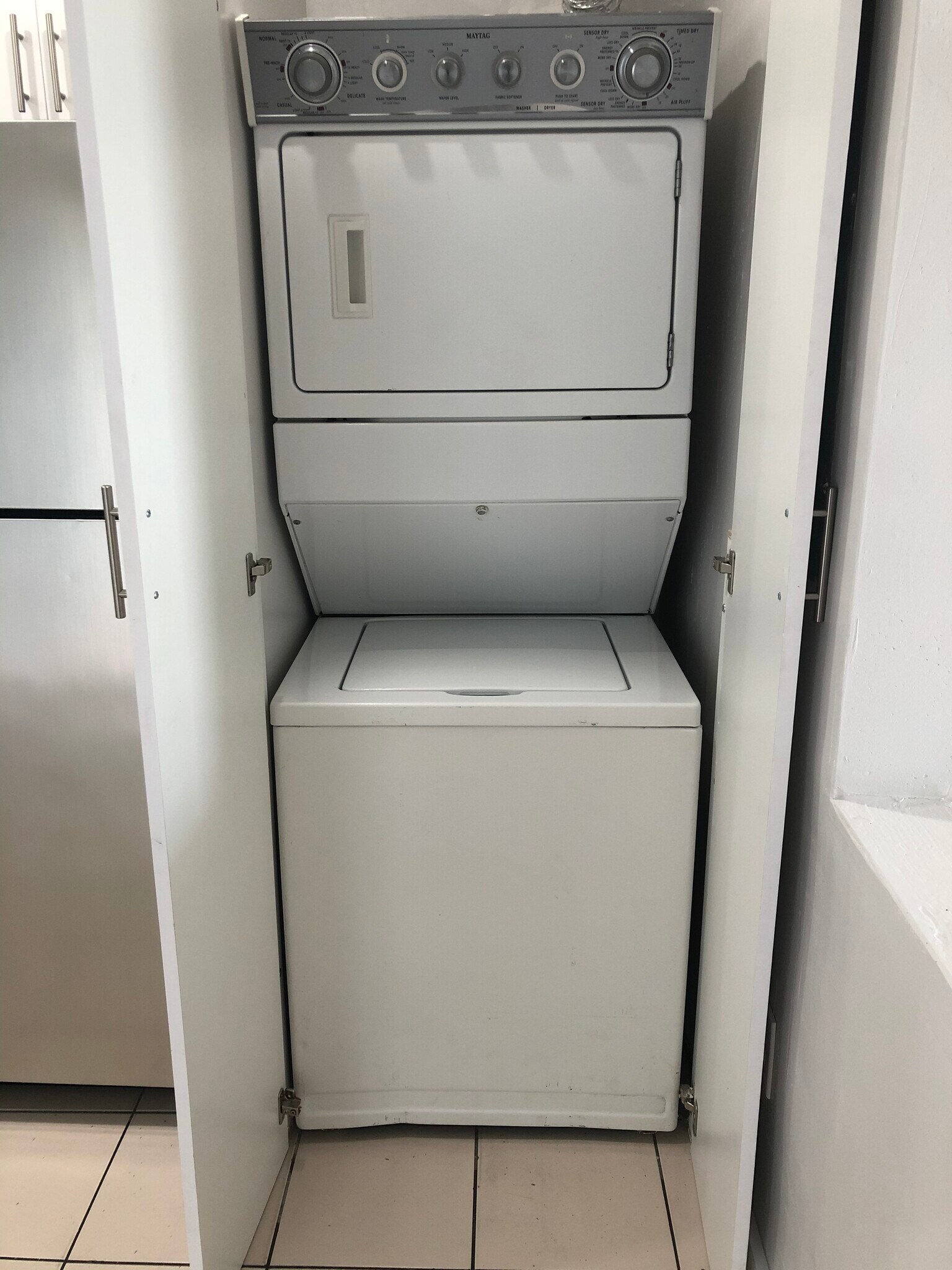 Building Photo - 8962 SW 40th Terrace