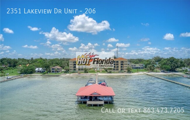 Building Photo - 2351 Lakeview Dr