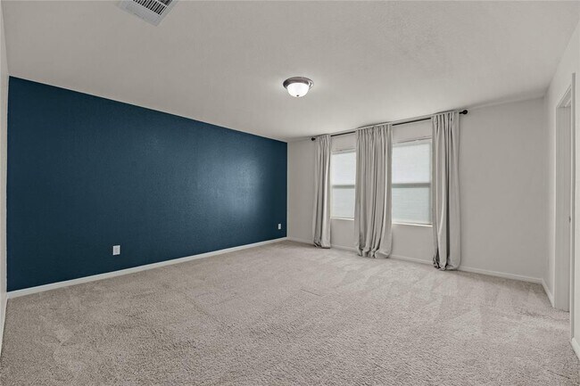 Building Photo - 305 Redfish Ln