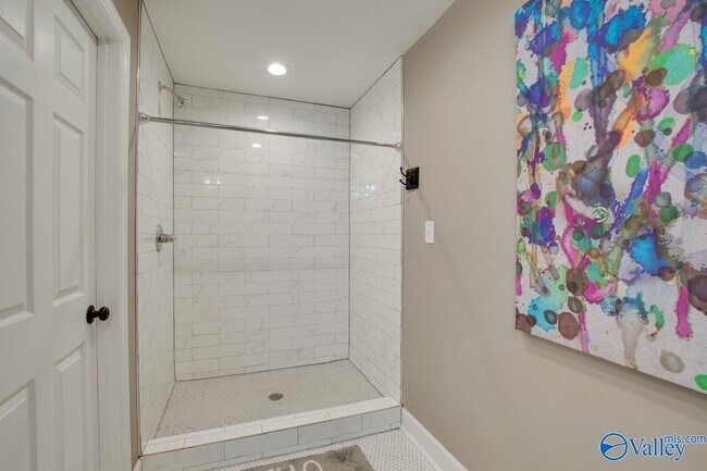 Building Photo - 805 Rison Ave NE