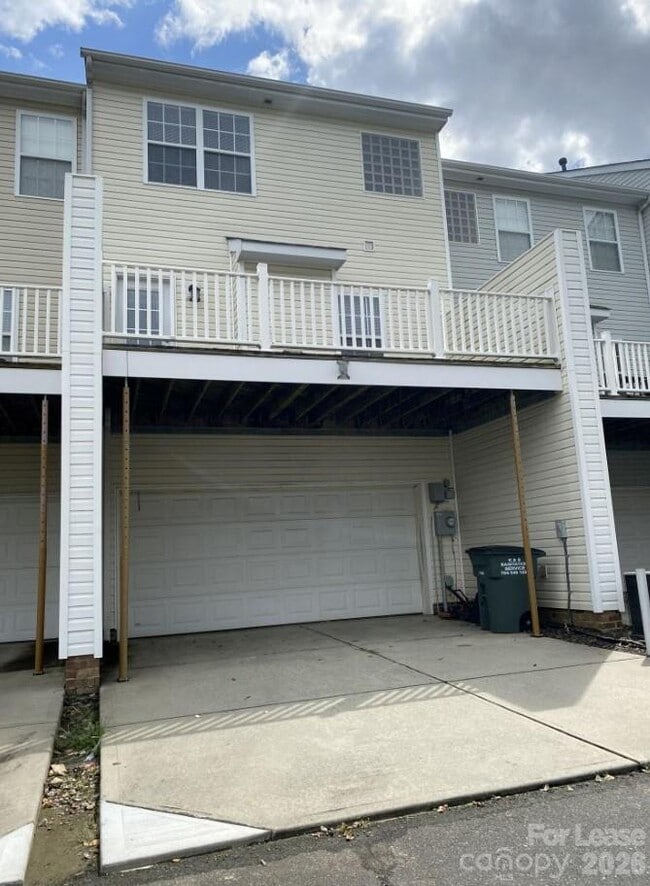 Building Photo - 10020 Kings Parade Blvd