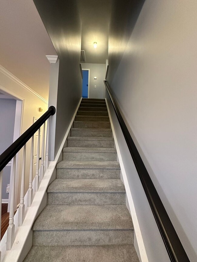 Building Photo - Exclusively Offered By Muse Realty