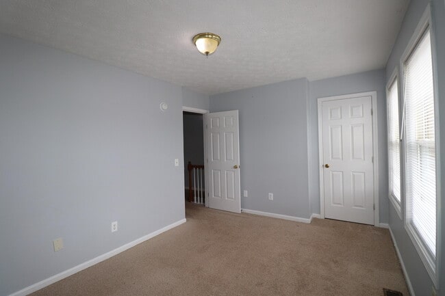Building Photo - 201 Coburn Dr