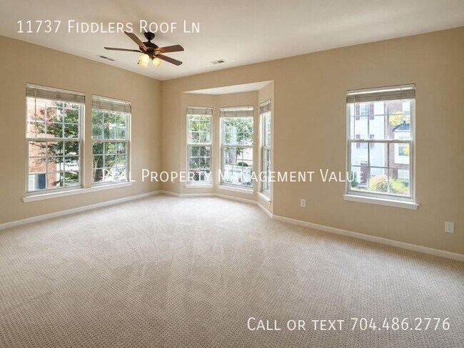 Building Photo - 11737 Fiddlers Roof Ln