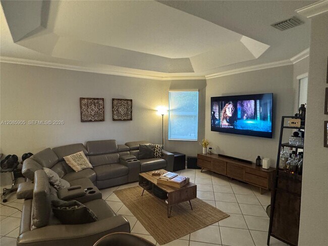 Building Photo - 1150 NW 135th Ct