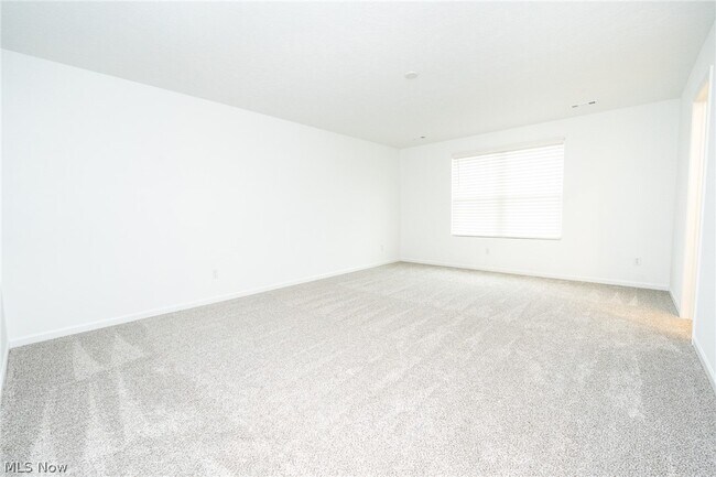 Building Photo - 98 Brewster Dr