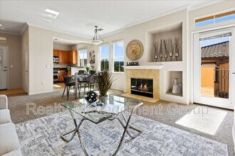 Building Photo - 12665 Creekview Dr