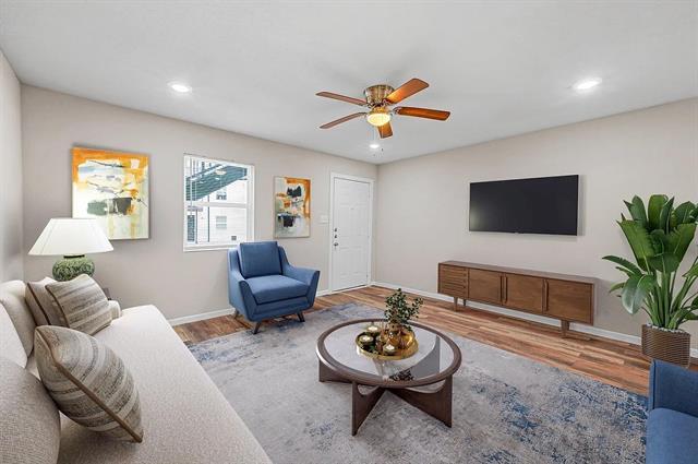 Building Photo - 500 US-75