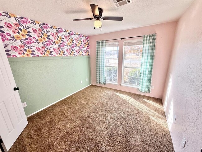 Building Photo - 2800 Gettysburg Dr