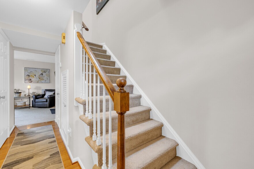 Building Photo - 4800 Bradley Blvd