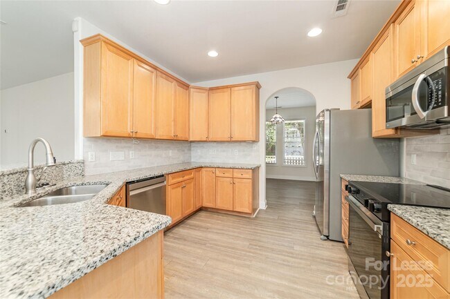 Building Photo - 1622 Wilburn Park Ln NW