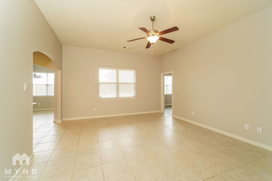 Building Photo - 13624 Founders Ln