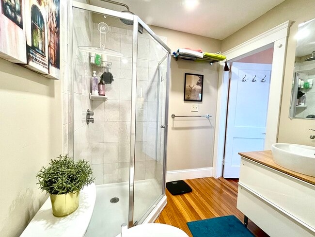 Building Photo - 55 Alma Ave