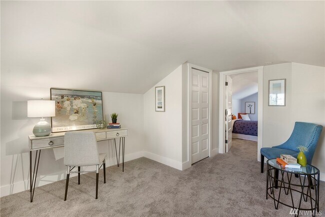 Adjacent to upstairs bedroom sitting area or can be used as an office - 3717 Belvidere Ave SW